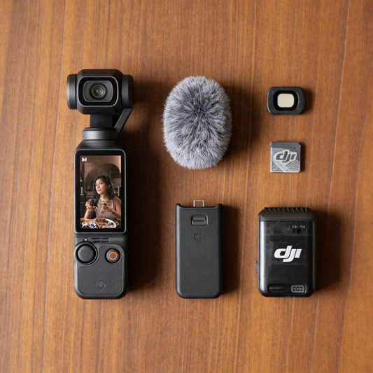 DJI Osmo Pocket 3 Creator Combo Black