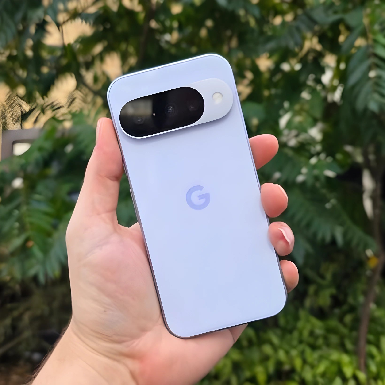 Google Pixel 10 5G – Frost 12GB 128GB (International)